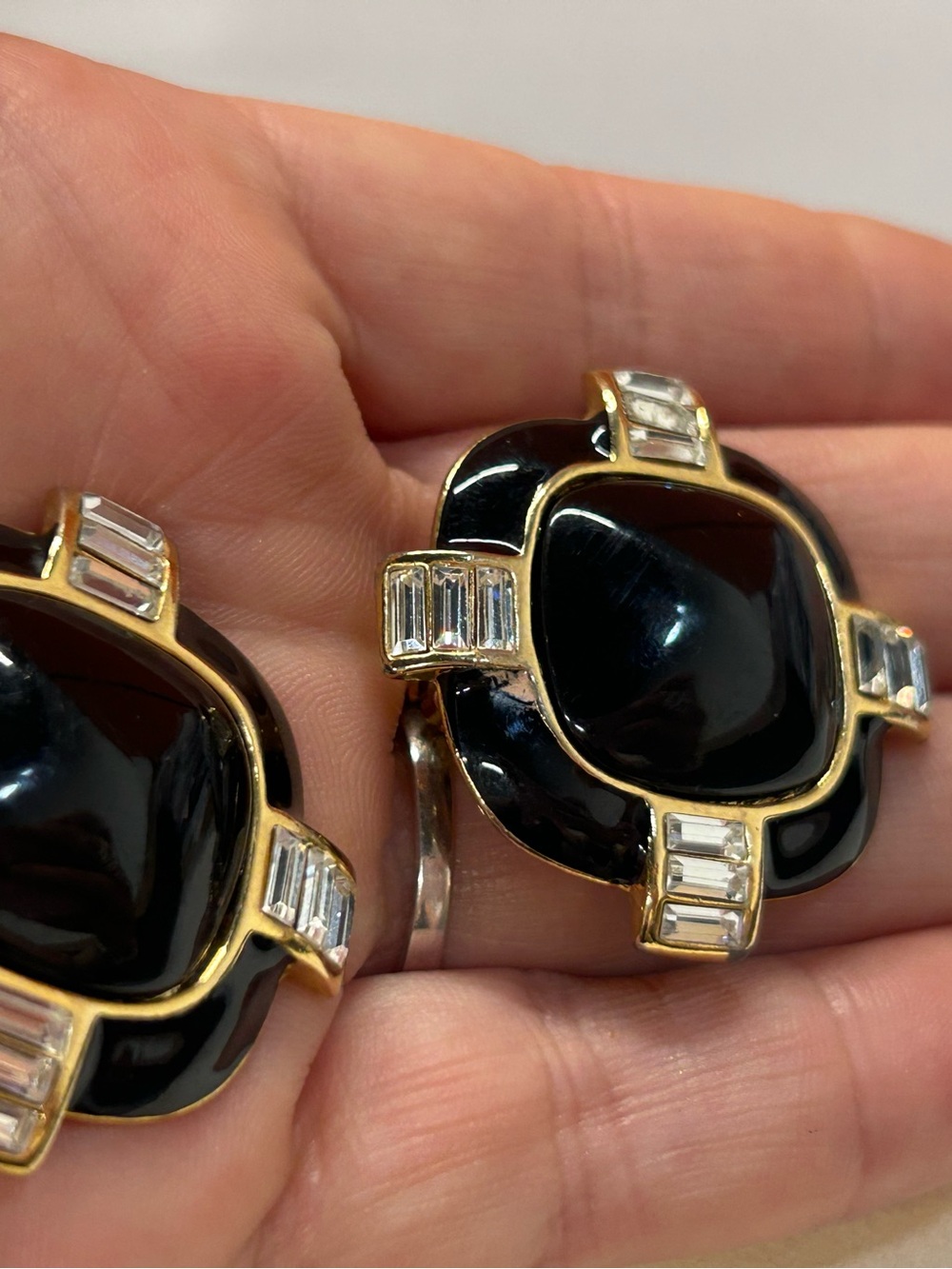 Wonderful vintage Kenneth J Lane earrings